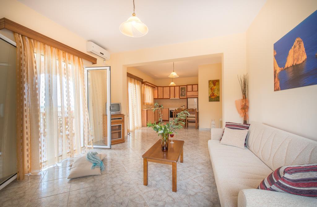 Gerovasis Apartments With Sea View Zakynthos Town Exterior photo