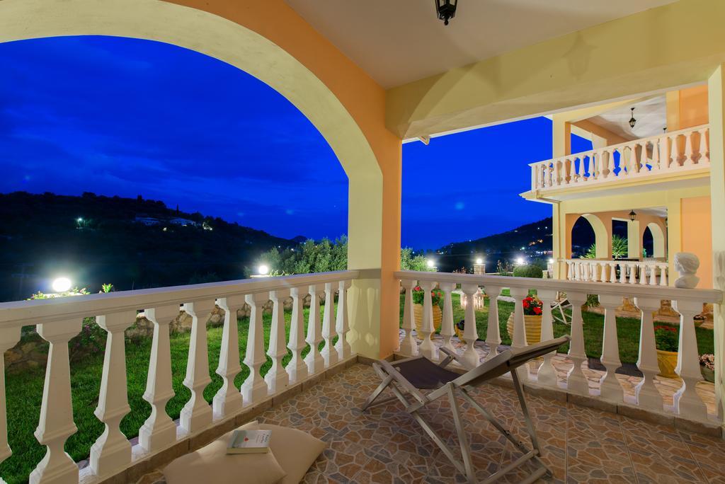 Gerovasis Apartments With Sea View Zakynthos Town Exterior photo