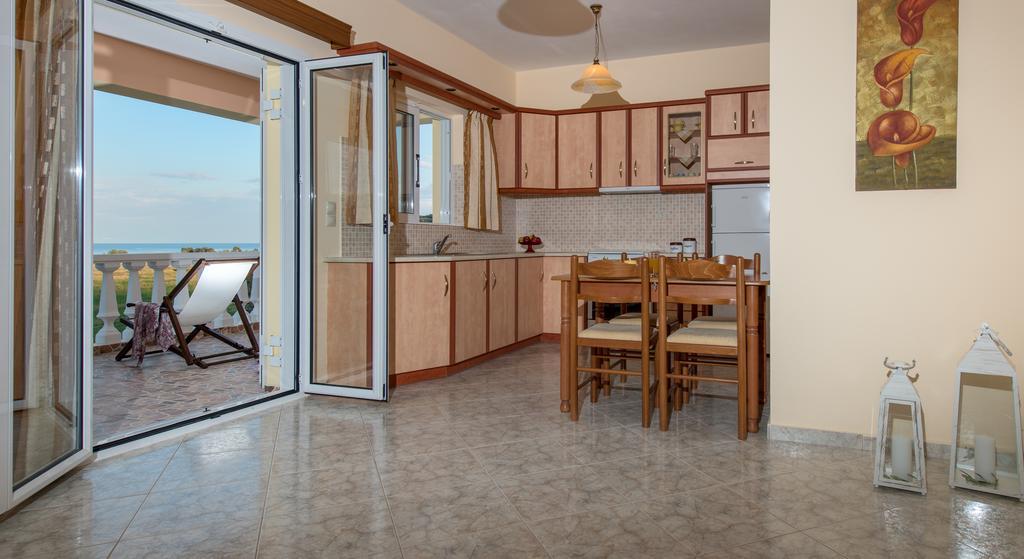 Gerovasis Apartments With Sea View Zakynthos Town Exterior photo