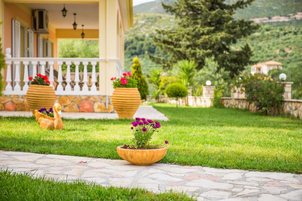 Gerovasis Apartments With Sea View Zakynthos Town Exterior photo